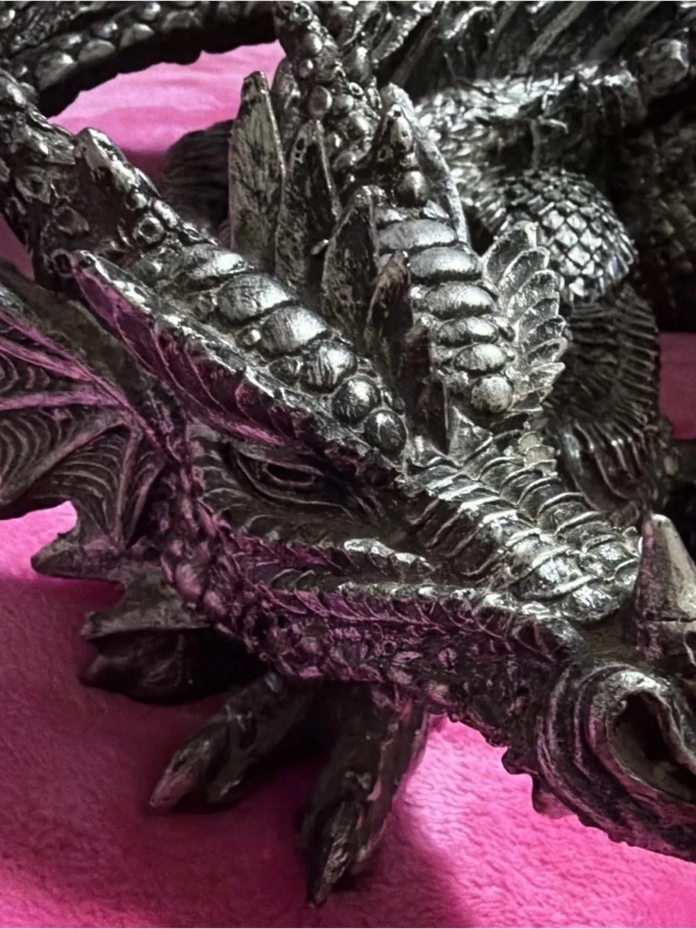 Large fantasy Dragon figurine statue decor 19-20 inches read full description